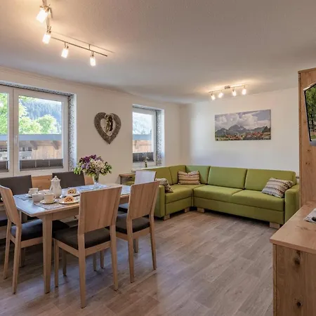 Bauernhof Oberloeffele 公寓